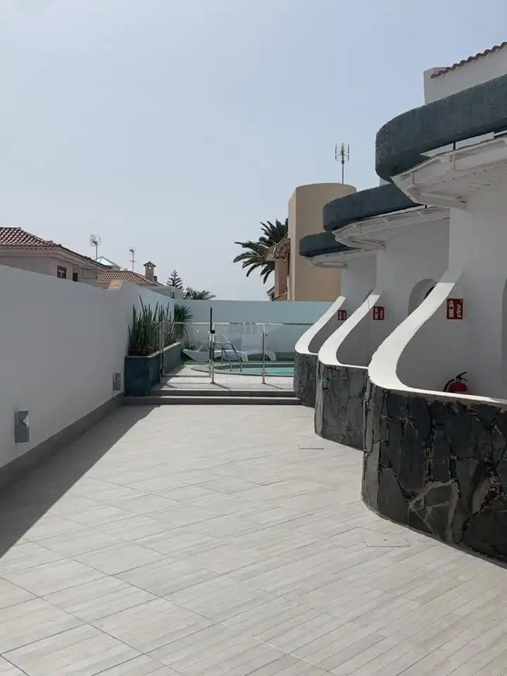 Vista exterior de Dúplex de alquiler en San Bartolomé de Tirajana con Aire acondicionado, Amueblado y Internet