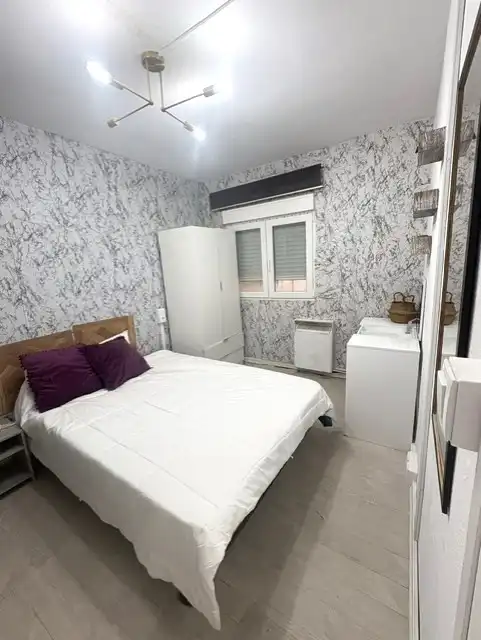 Habitación de Piso en venta en Valladolid con Calefacción, Terraza y Piscina