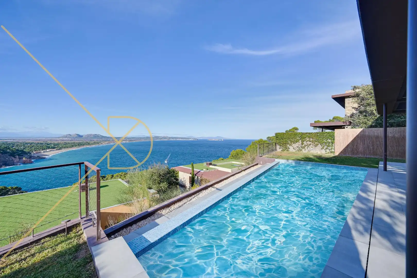 Piscina de Casa o chalet en venta en Begur con Aire acondicionado, Calefacción y Terraza
