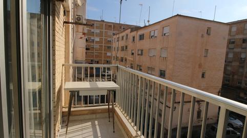 Foto 5 de Piso en venta en Calle del Zafiro, Colonia Requena, Alicante