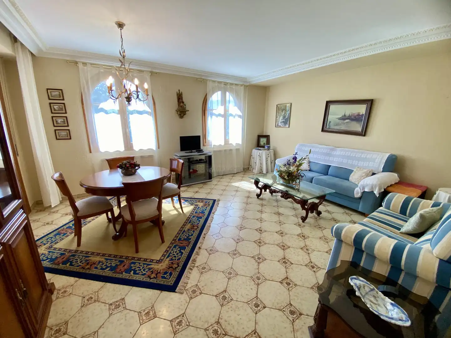 Sala d'estar de Casa o xalet en venda en Nalda amb Calefacció, Jardí privat i Terrassa