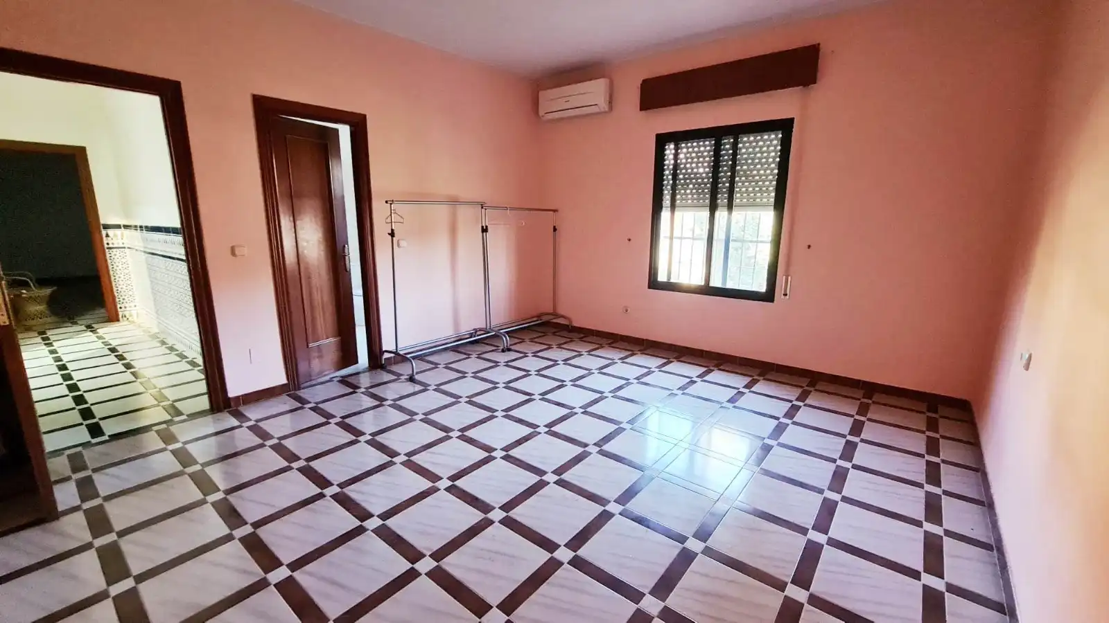 Habitación de Casa o chalet en venta en Benalmádena con Jardín privado y Piscina