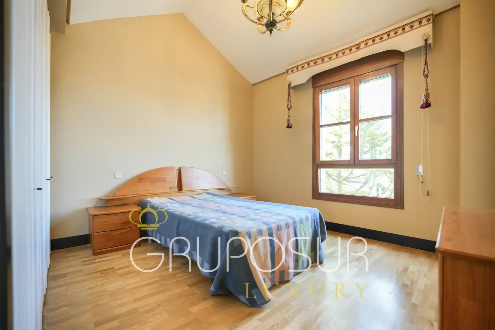 Habitación de Casa o chalet en venta en Valladolid con Calefacción, Jardín privado y Parquet