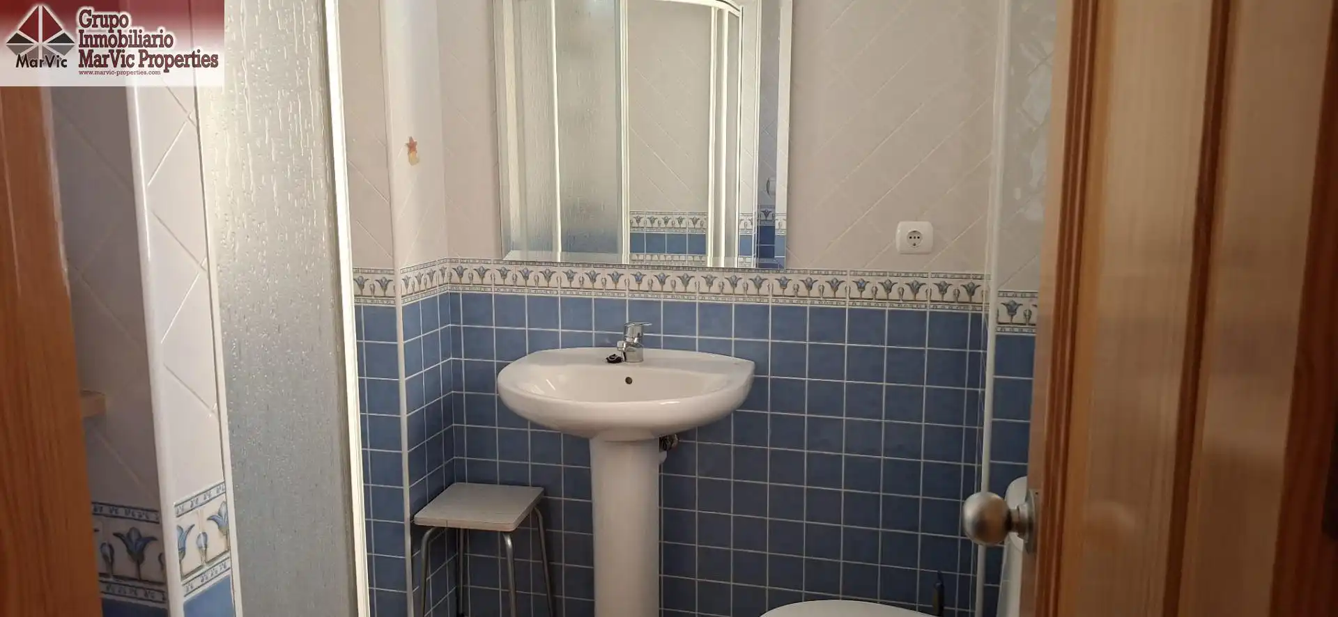 Bathroom of Houses for sale in Sella  with Terrace and Furnished