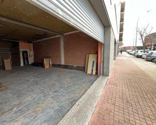 Aparcament de Local en venda en Igualada