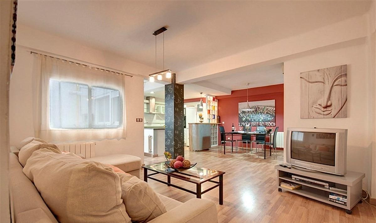 Flat to rent in Calle GREGORIO FERNANDEZ, Los Pinos - El Pilar