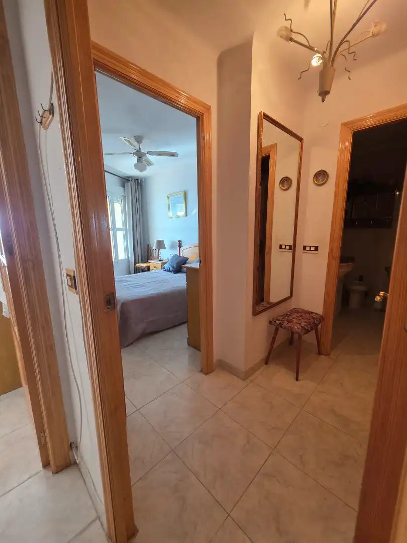 Dormitori de Apartament de lloguer en Torrox amb Aire condicionat, Calefacció i Moblat