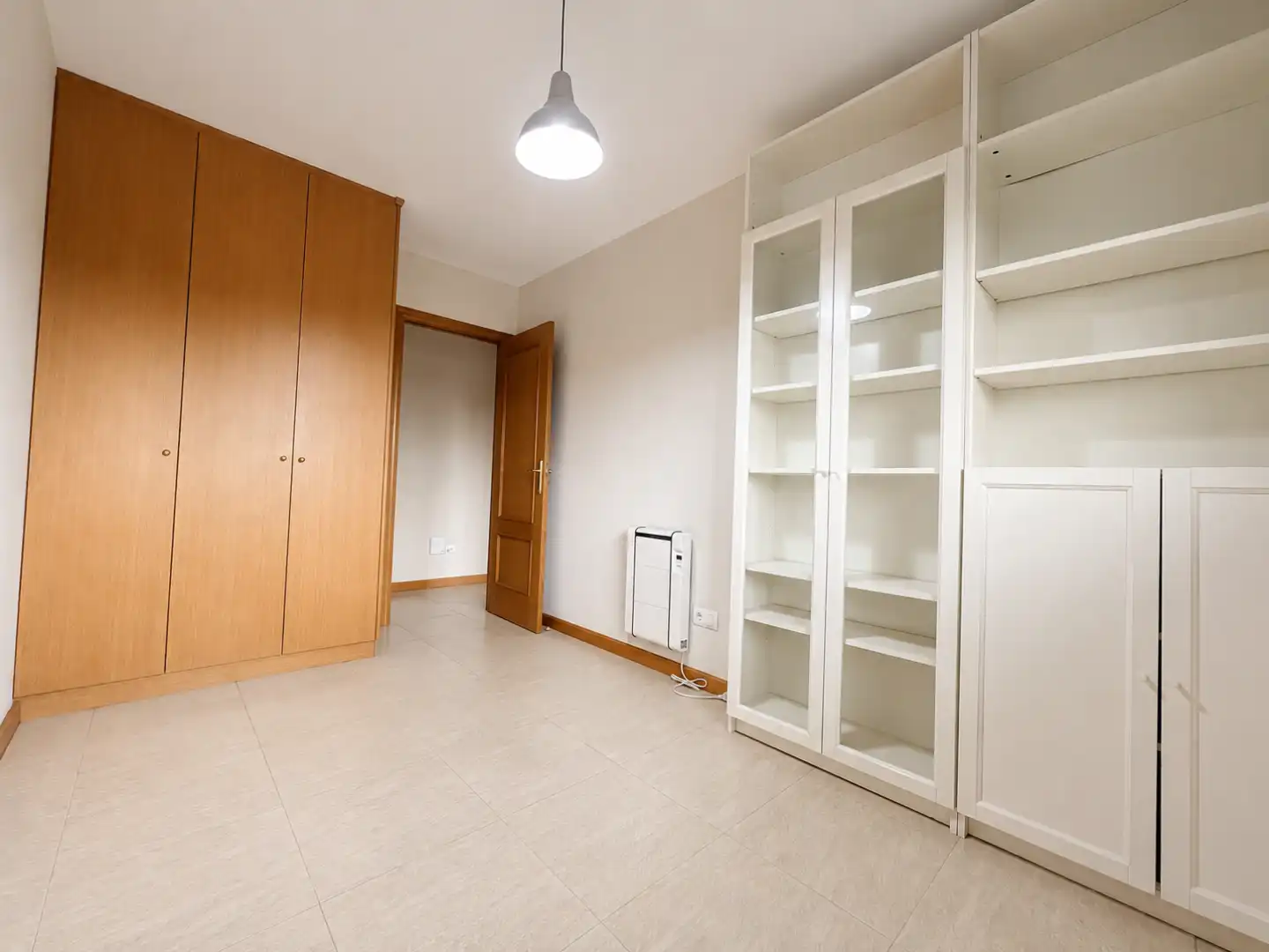 Habitación de Piso en venta en Paterna con Aire acondicionado, Calefacción y Piscina