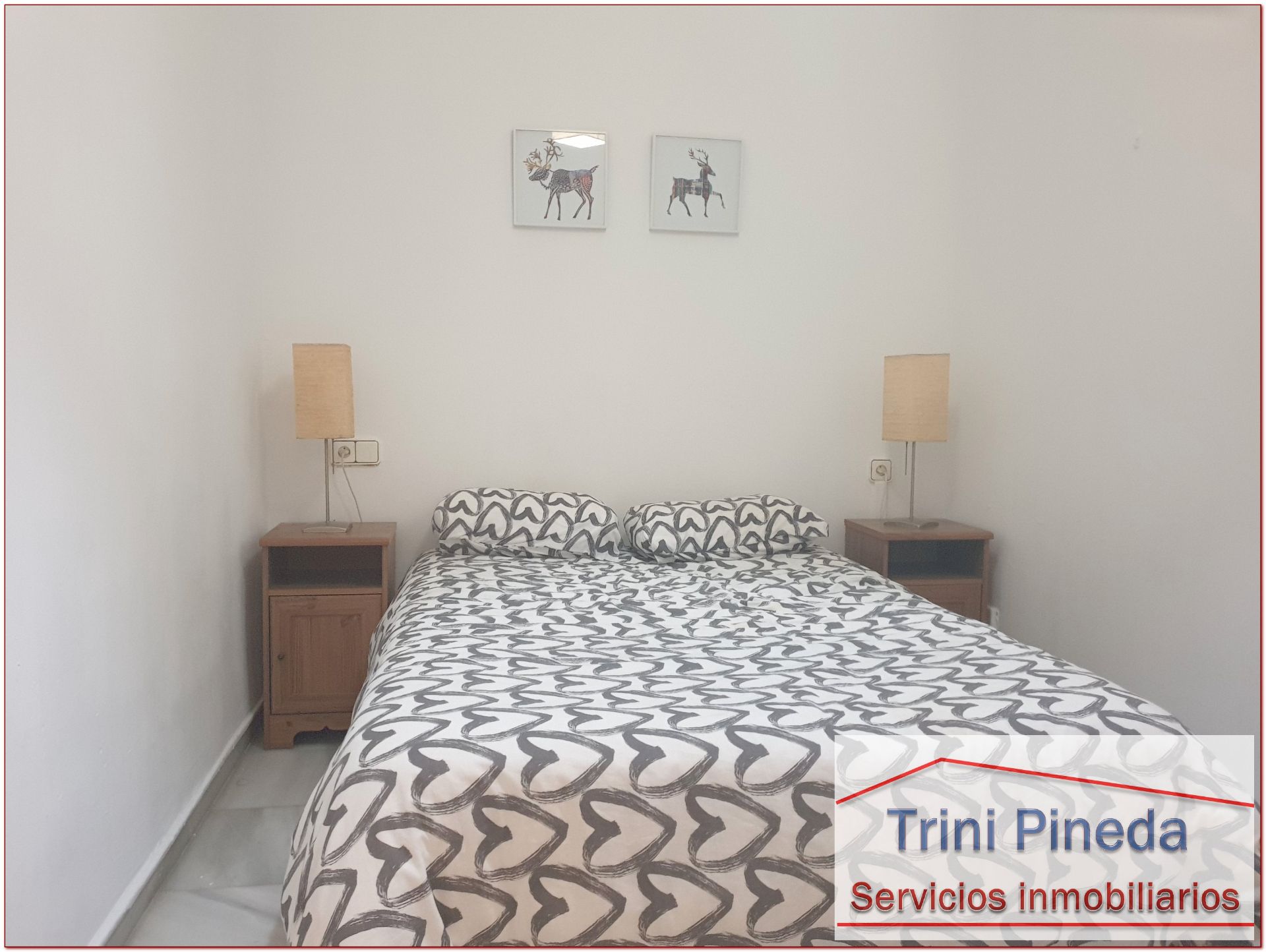 Dormitori de Apartament de lloguer en  Sevilla Capital amb Aire condicionat, Calefacció i Moblat