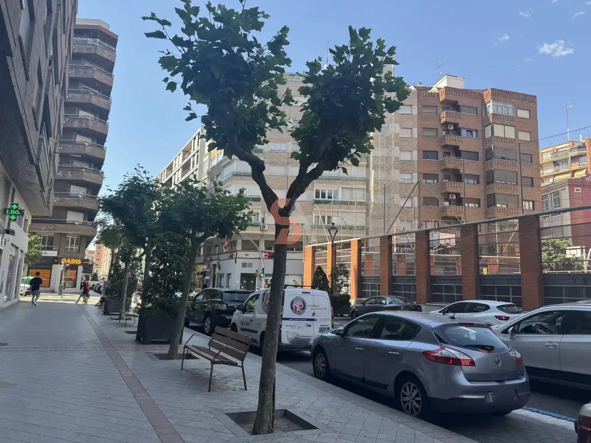Vista exterior de Pis en venda en Valladolid amb Aire condicionat, Calefacció i Terrassa
