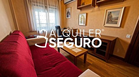 Foto 5 de Piso de alquiler en Del Gral. Millan Astray, Las Águilas, Madrid