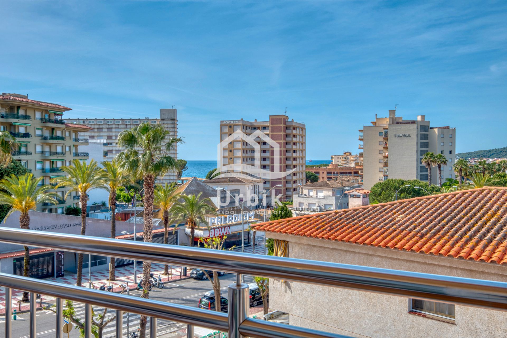 Vista exterior de Apartament en venda en Castell-Platja d'Aro amb Rentadora i Balcó