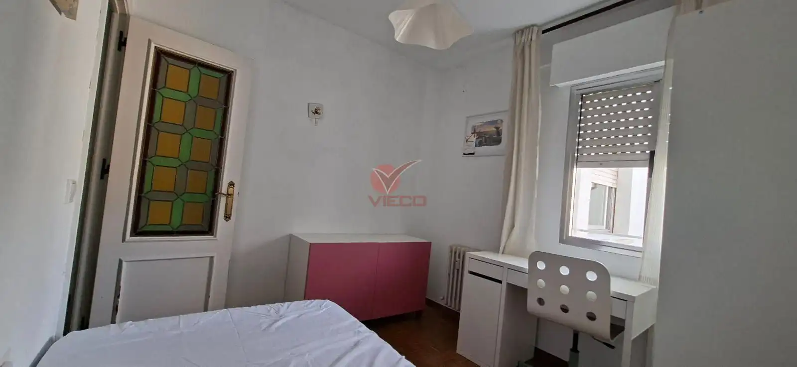 Schlafzimmer von Wohnung zur Miete in Cuenca mit Heizung und Möbliert