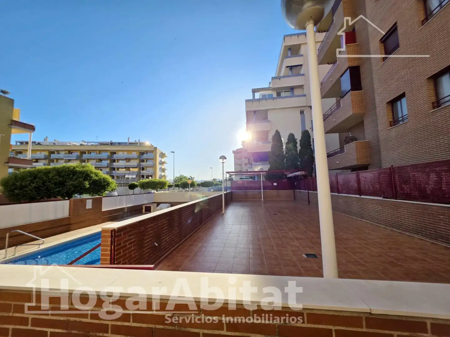 Exterior view of Flat for sale in Canet d'En Berenguer  with Air Conditioner, Terrace and Storage room