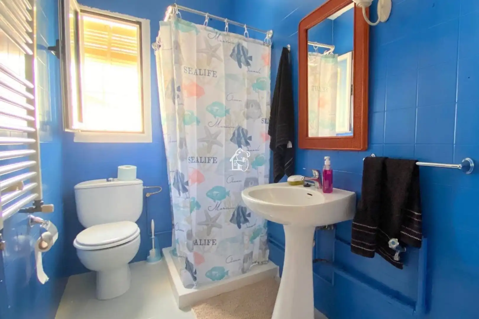 Baño de Casa o chalet de alquiler en Torrevieja con Aire acondicionado, Piscina y Amueblado