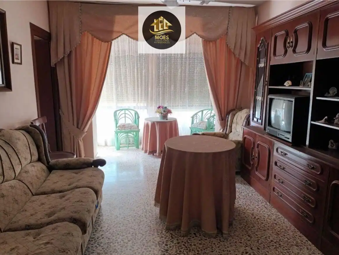 Sala de estar de Piso en venta en Martos con Aire acondicionado, Terraza y Balcón