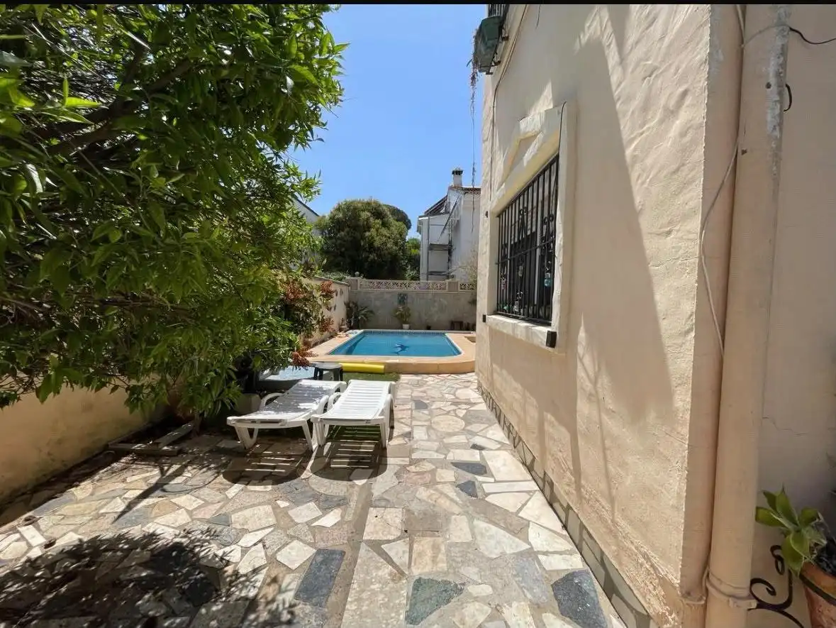Chalet en venta en Los Barrios, imagen 3