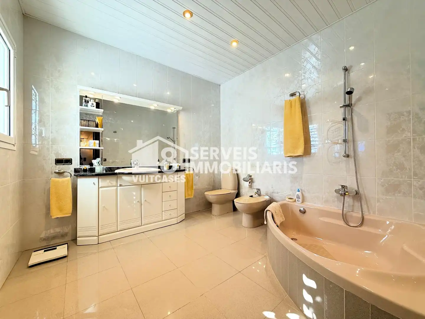 Baño de Casa o chalet en venta en Arenys de Mar con Calefacción, Jardín privado y Terraza