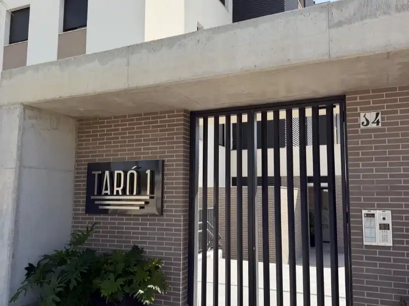 Ground floor for rent in Calle Ava Gardner, 14, Los Álamos