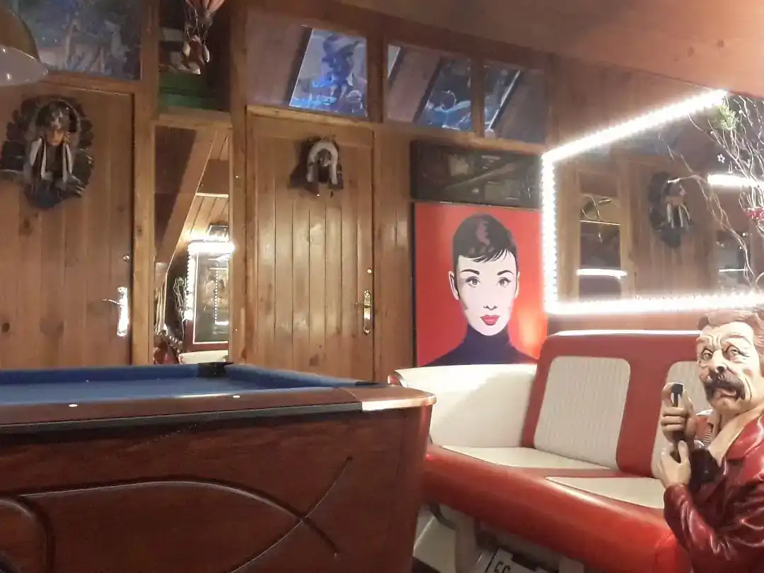 Sala de estar de Ático para compartir en Valladolid con Aire acondicionado, Parquet y Piscina
