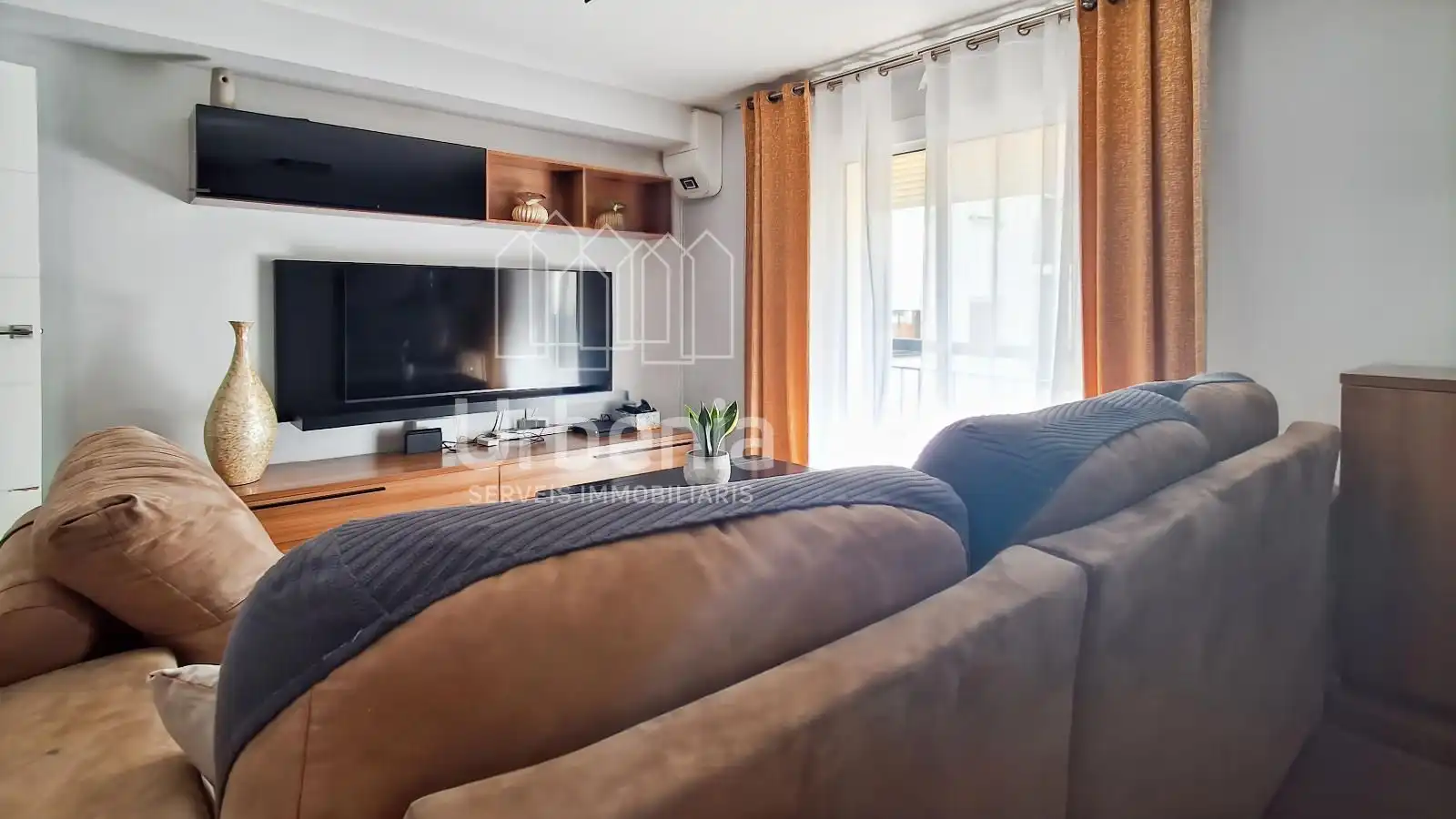 Living room of Flat for sale in Mataró  with Air Conditioner, Heating and Terrace