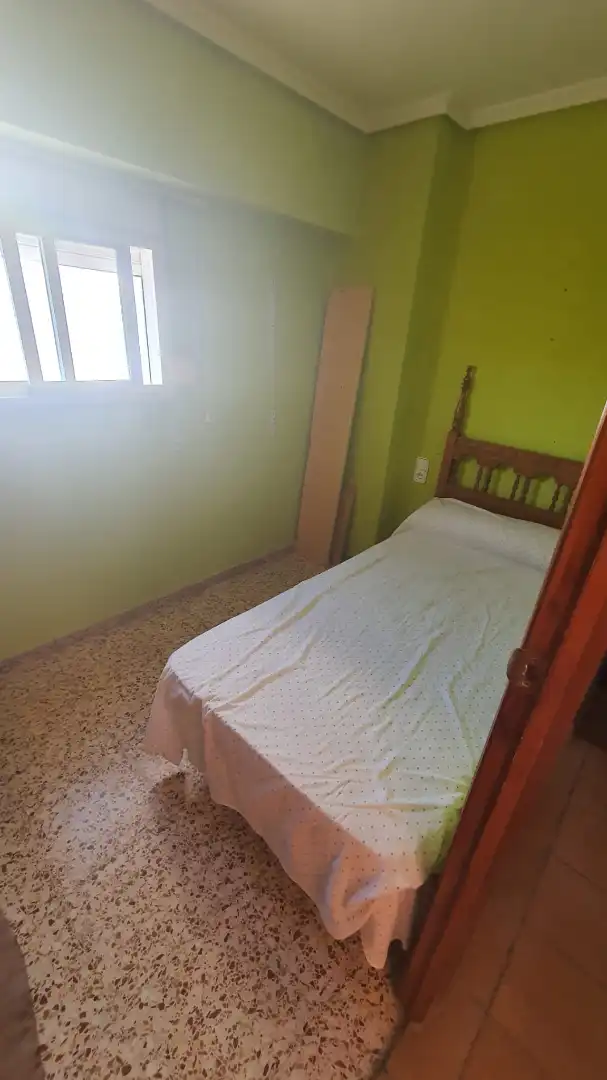 Dormitori de Casa adosada en venda en Benicasim / Benicàssim amb Aire condicionat i Moblat