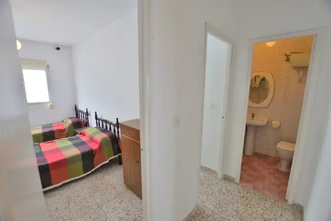 Reihenhaus mit Terrasse zum Verkauf in Calle Antonio Ordóñez 75, imagen 41