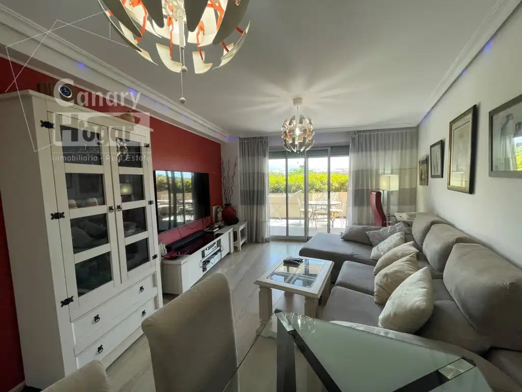 Sala de estar de Apartamento en venta en Granadilla de Abona con Calefacción, Jardín privado y Amueblado
