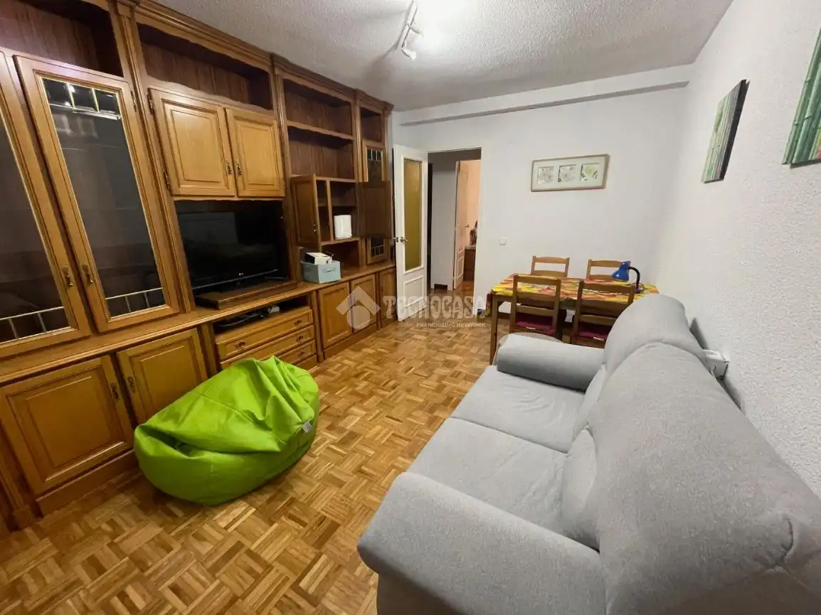 Sala d'estar de Pis de lloguer en Madrid amb Aire condicionat, Calefacció i Terrassa