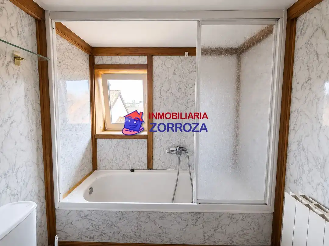 Bathroom of Flat for sale in Vitoria - Gasteiz  with Heating