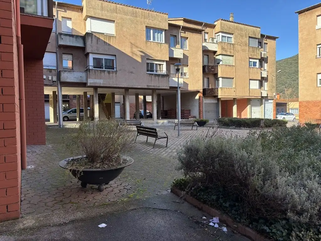 Exterior view of Flat for sale in Sant Joan Les Fonts  with Heating, Storage room and Balcony