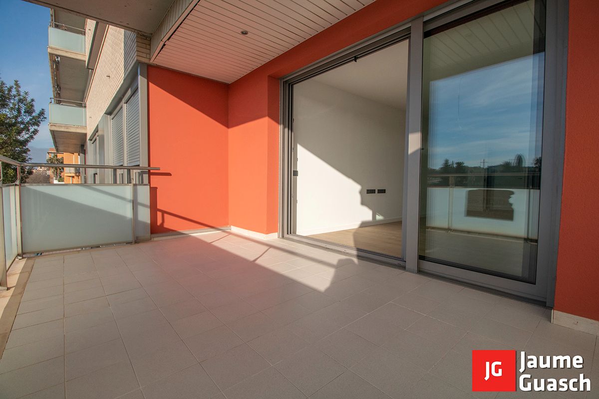 Terrasse von Wohnung zum Verkauf in Torredembarra mit Klimaanlage, Heizung und Parkett
