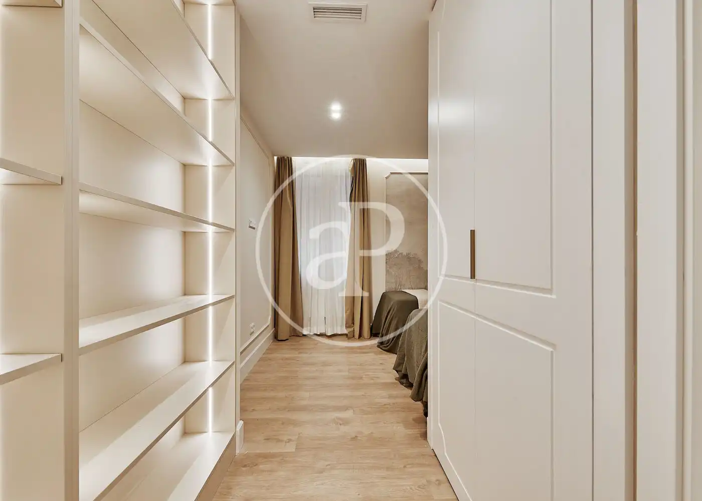 Schlafzimmer von Wohnung zum Verkauf in Madrid mit Klimaanlage, Heizung und Terrasse