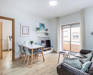 Living room of Flat to rent in  Granada Capital  with Balcony