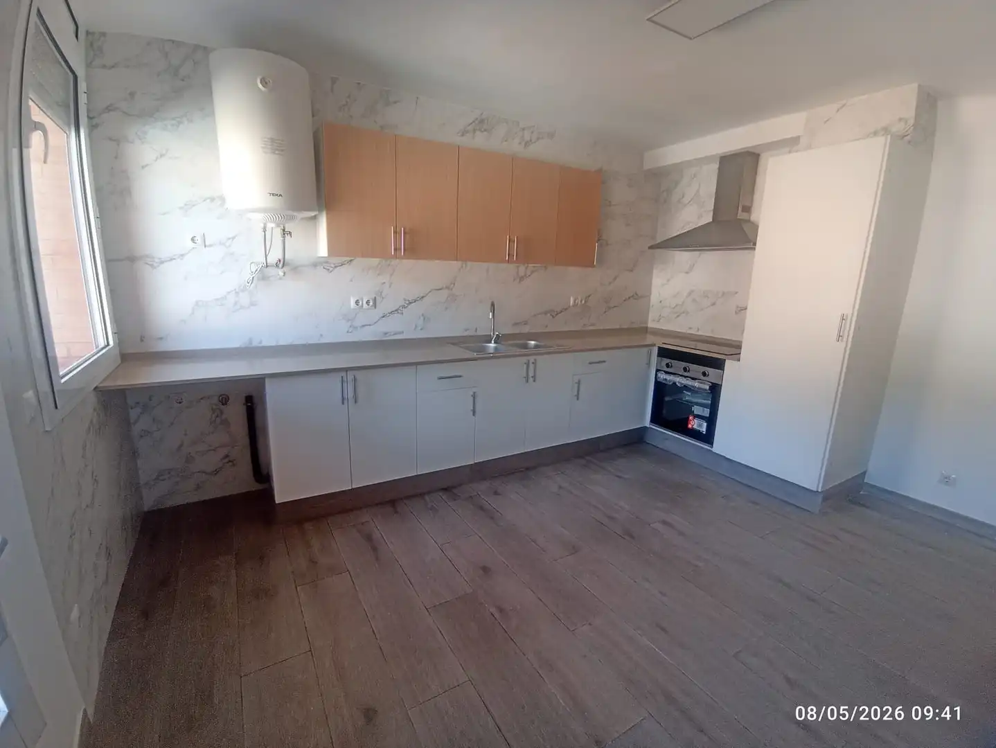 Kitchen of Flat for rent in Cercs  with Balcony