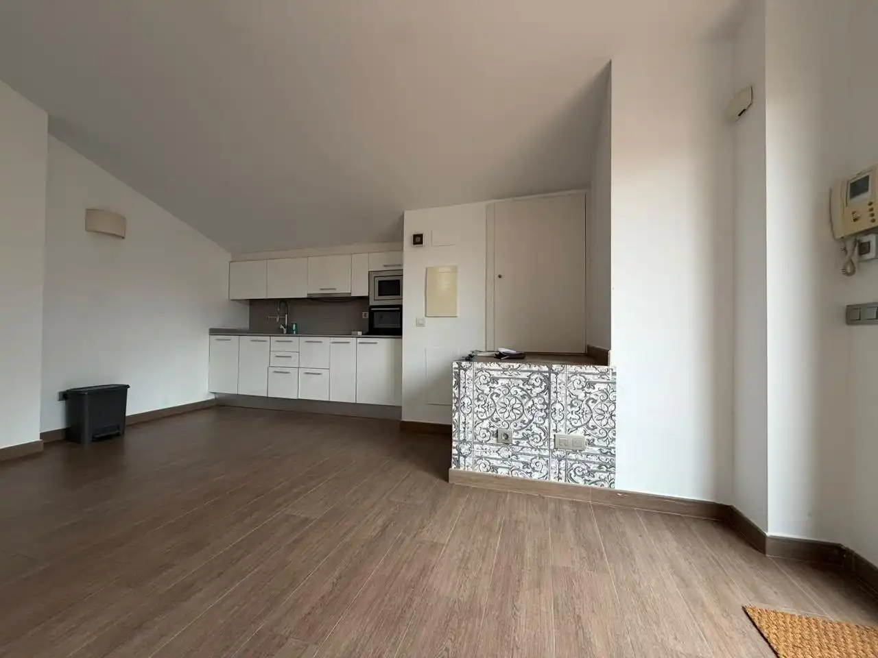 Kitchen of Attic for rent in Barcelona  with Air Conditioner, Parquet flooring and Terrace