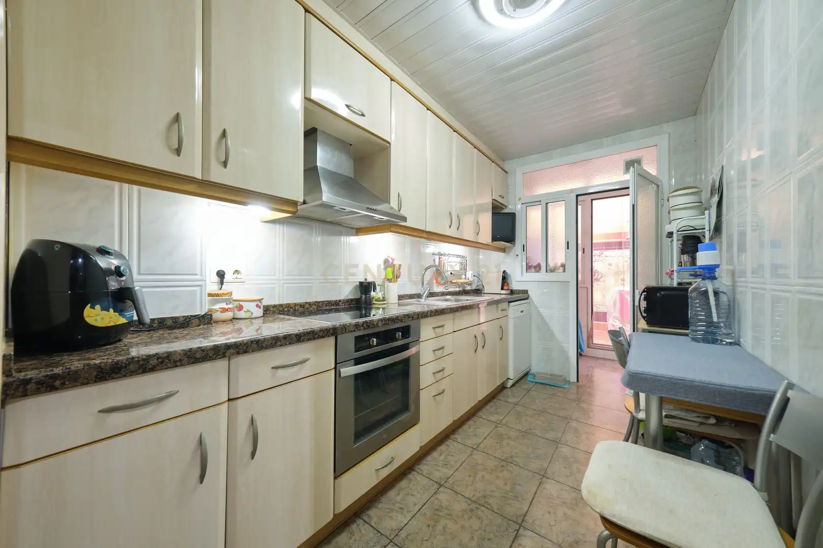 Cocina de Apartamento en venta en Sant Boi de Llobregat con Trastero