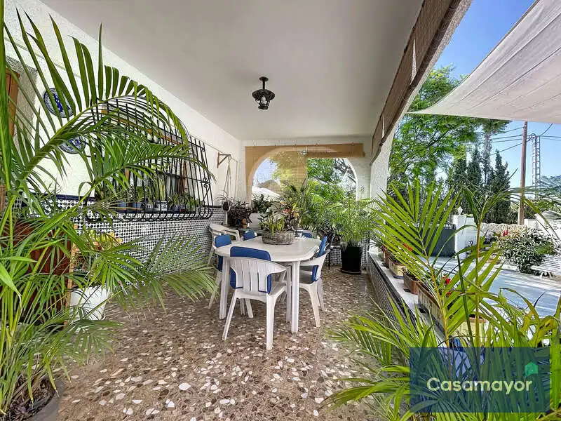 Terrassa de Casa o xalet en venda en Sant Joan d'Alacant amb Aire condicionat, Jardí privat i Piscina