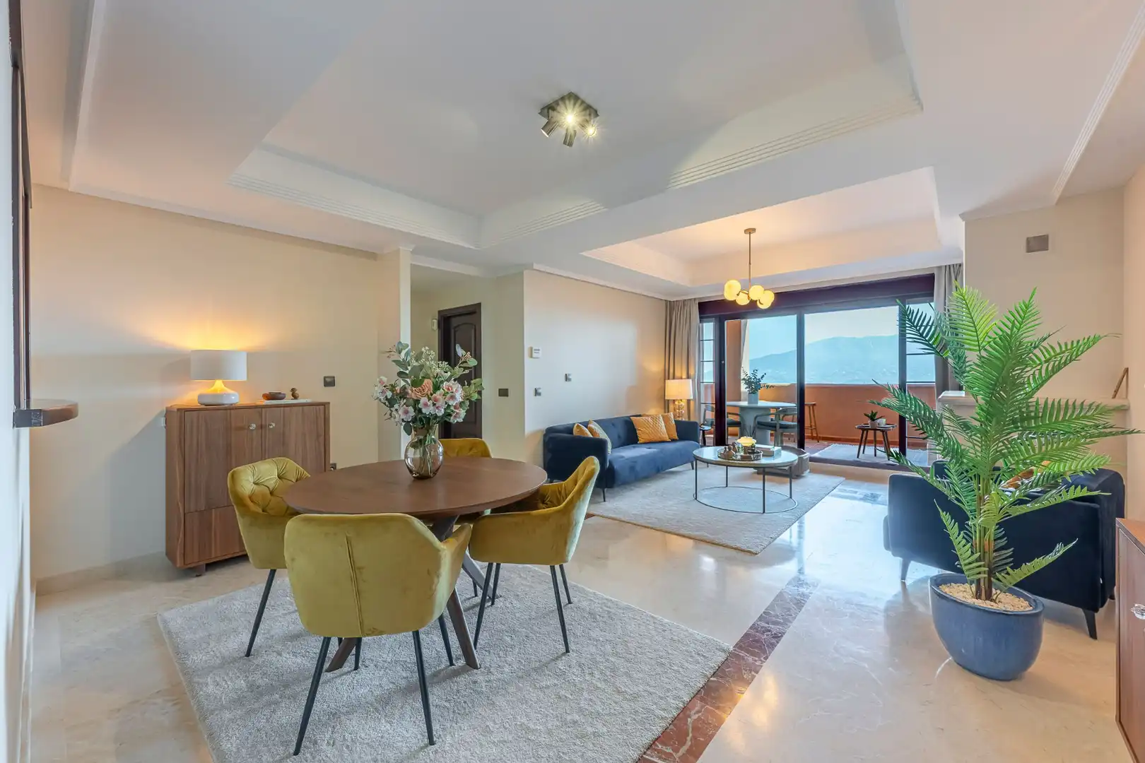 Wohnzimmer von Wohnungen zum Verkauf in Ojén mit Klimaanlage, Heizung und Terrasse