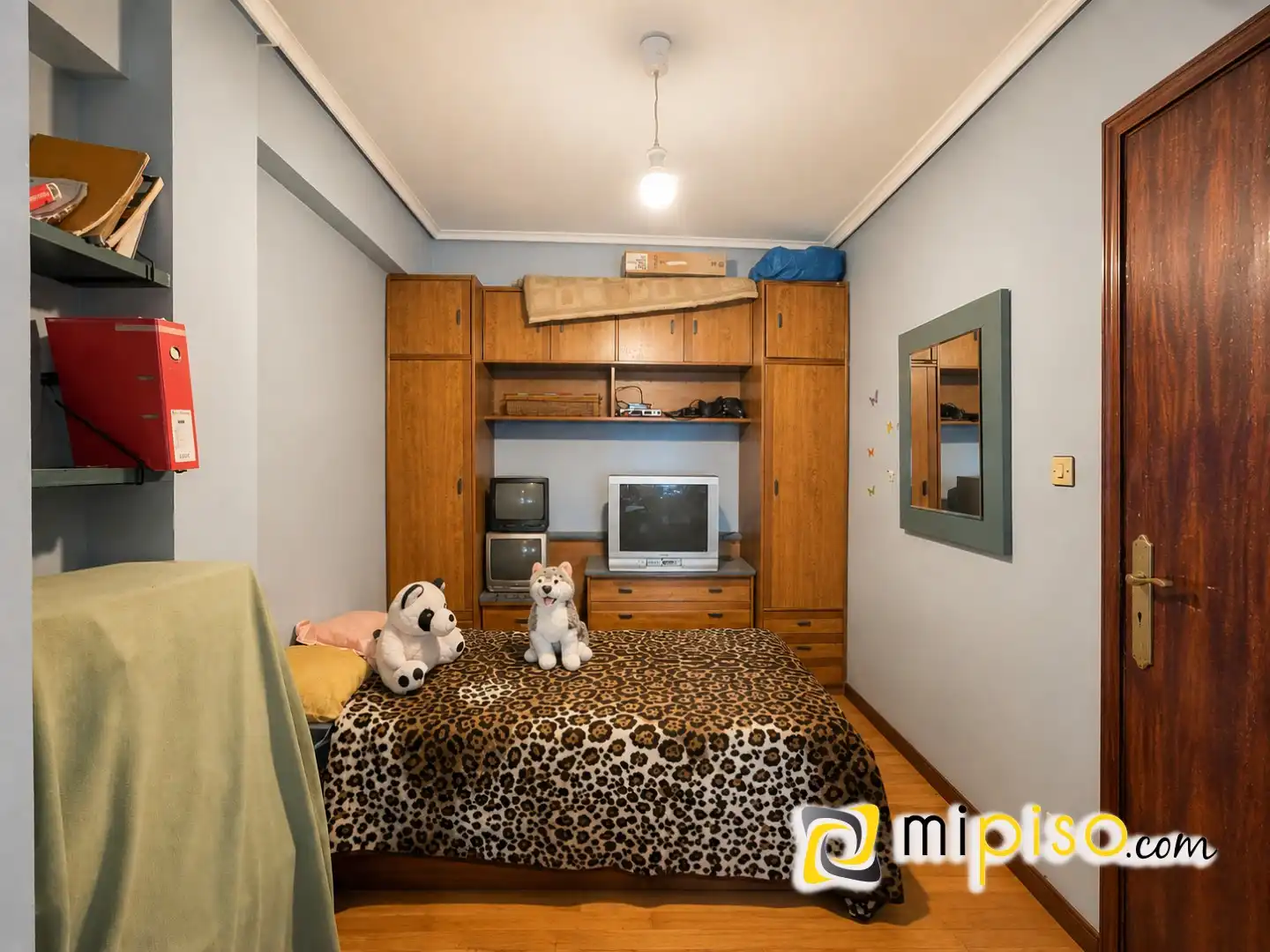 Schlafzimmer von Wohnung zum Verkauf in Laredo mit Balkon