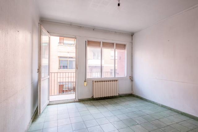 Piso en Venta en Calle EDUARDO HERNAZ, 3 en Parque Miraflores