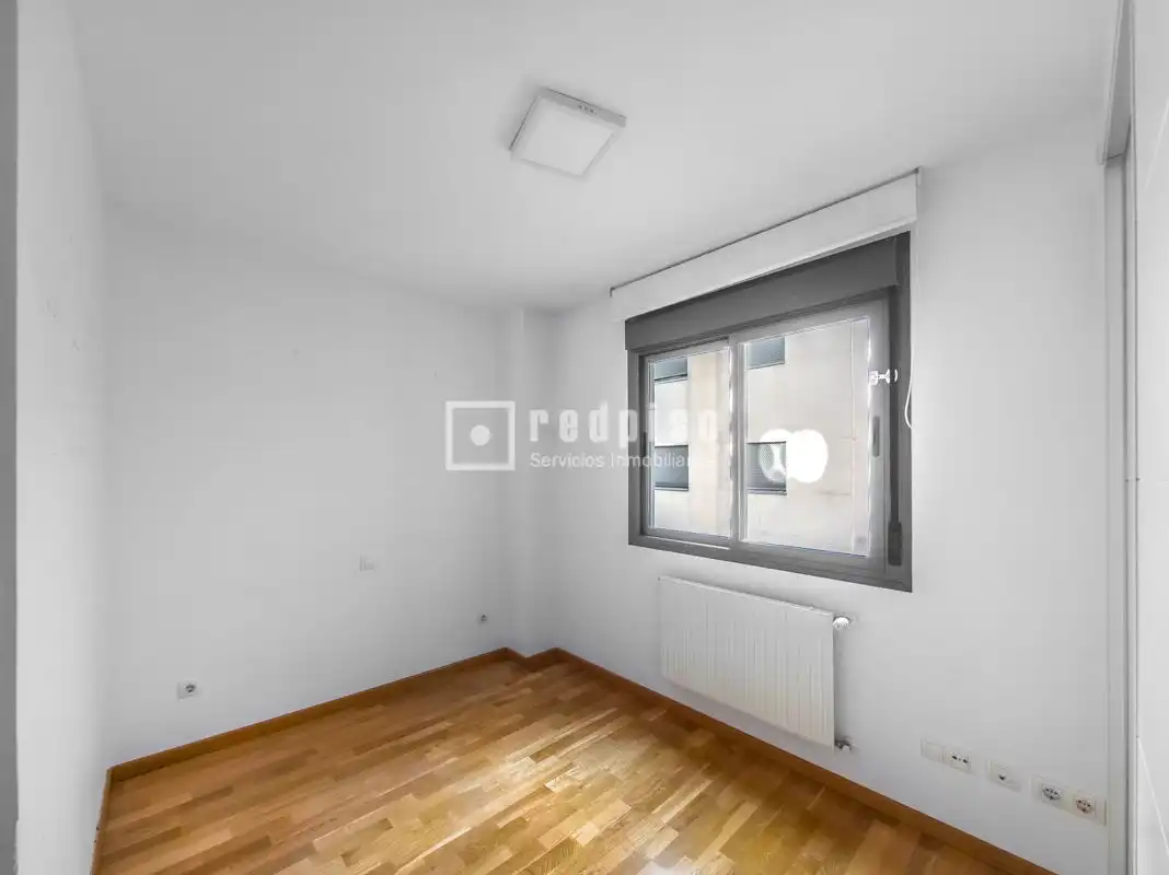 Bedroom of Flat for sale in Alcorcón  with Air Conditioner, Heating and Private garden