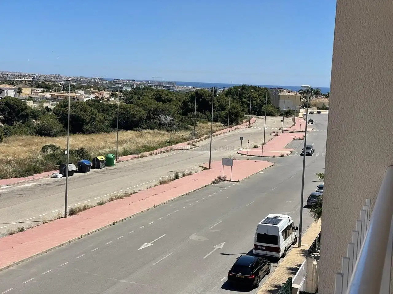 Außenansicht von Wohnungen zum Verkauf in Orihuela mit Klimaanlage, Heizung und Terrasse
