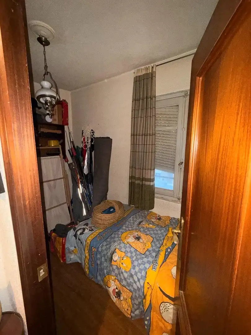 Habitación de Apartamento en venta en Valencia con Balcón