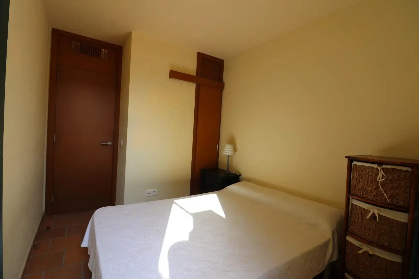 Schlafzimmer von Einfamilien-Reihenhaus zum Verkauf in Maó - Mahón mit Klimaanlage, Privatgarten und Terrasse
