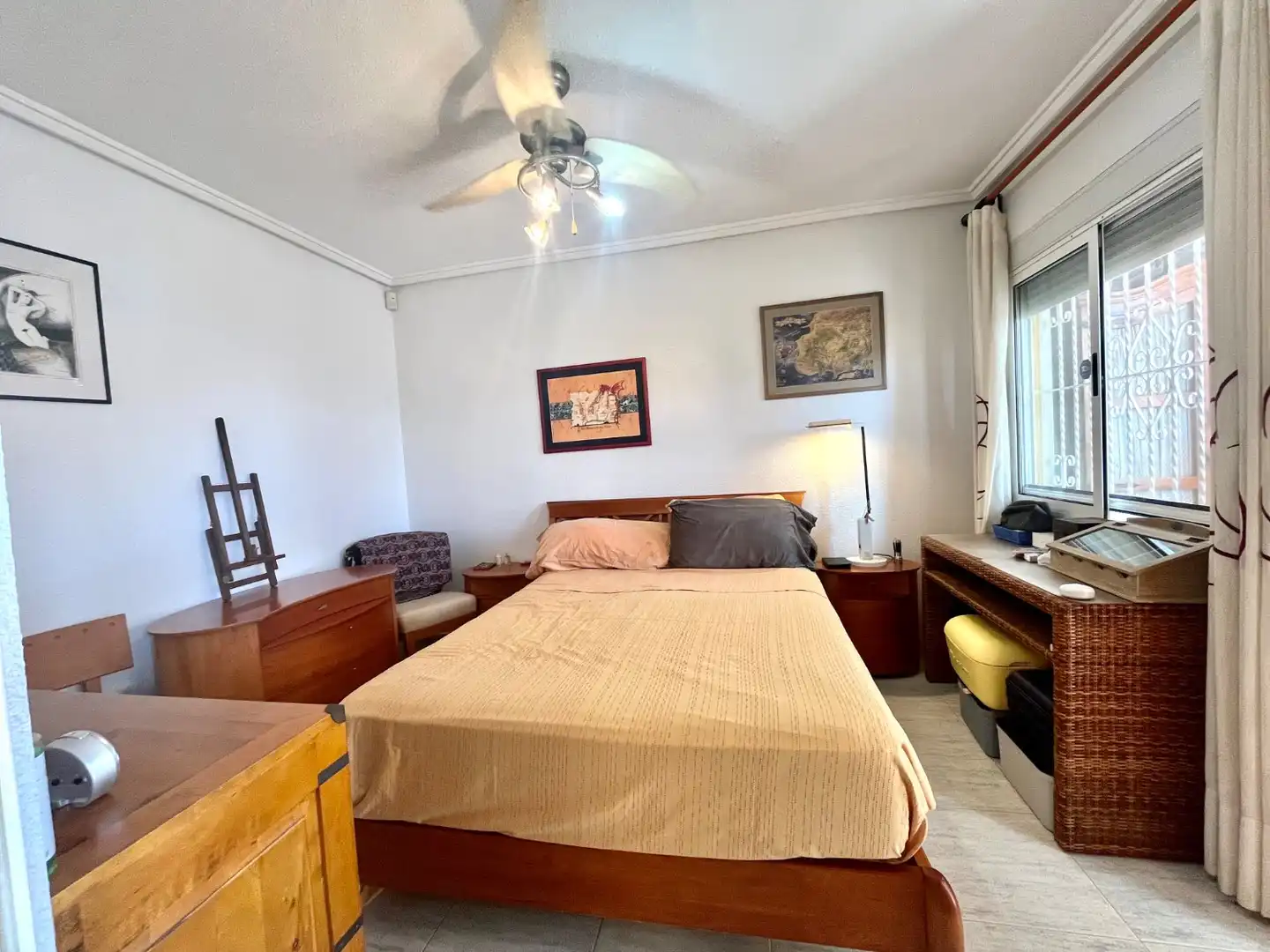 Bedroom of Houses for sale in Orihuela Costa