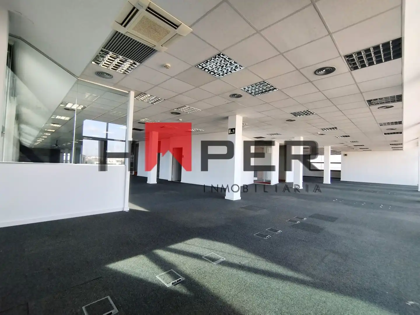 Office space with lift to rent in Baix Llobregat, imagen 2