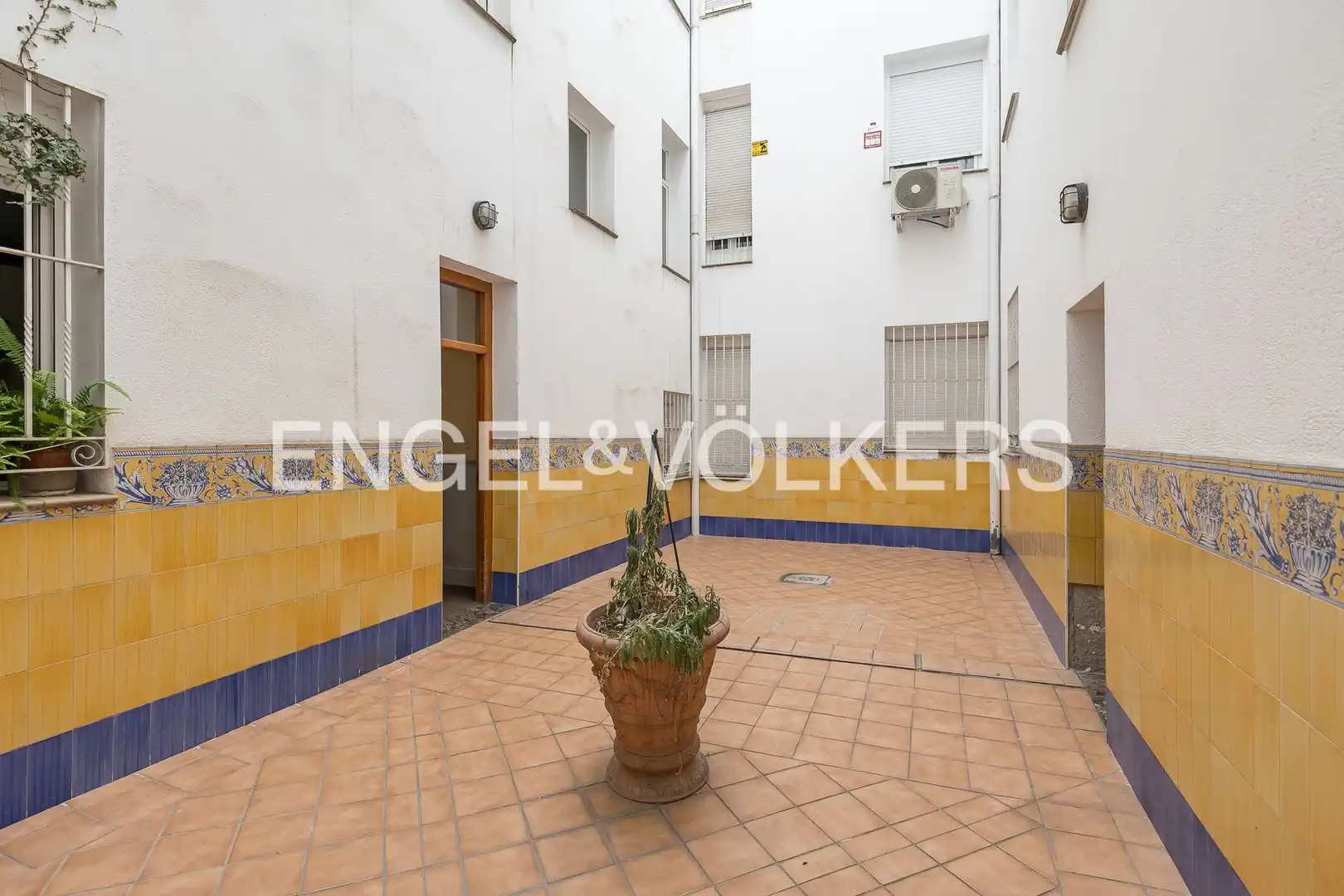 Attic for rent in Madrid  with Heating and Terrace