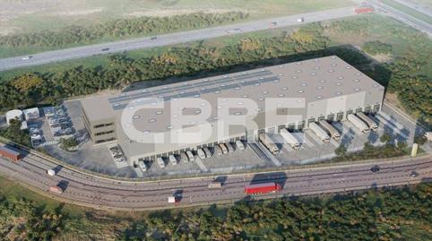 Foto 3 von Fabrikhallen zur Miete in Calle G, 25, Sudeste Industrial, Fuenlabrada