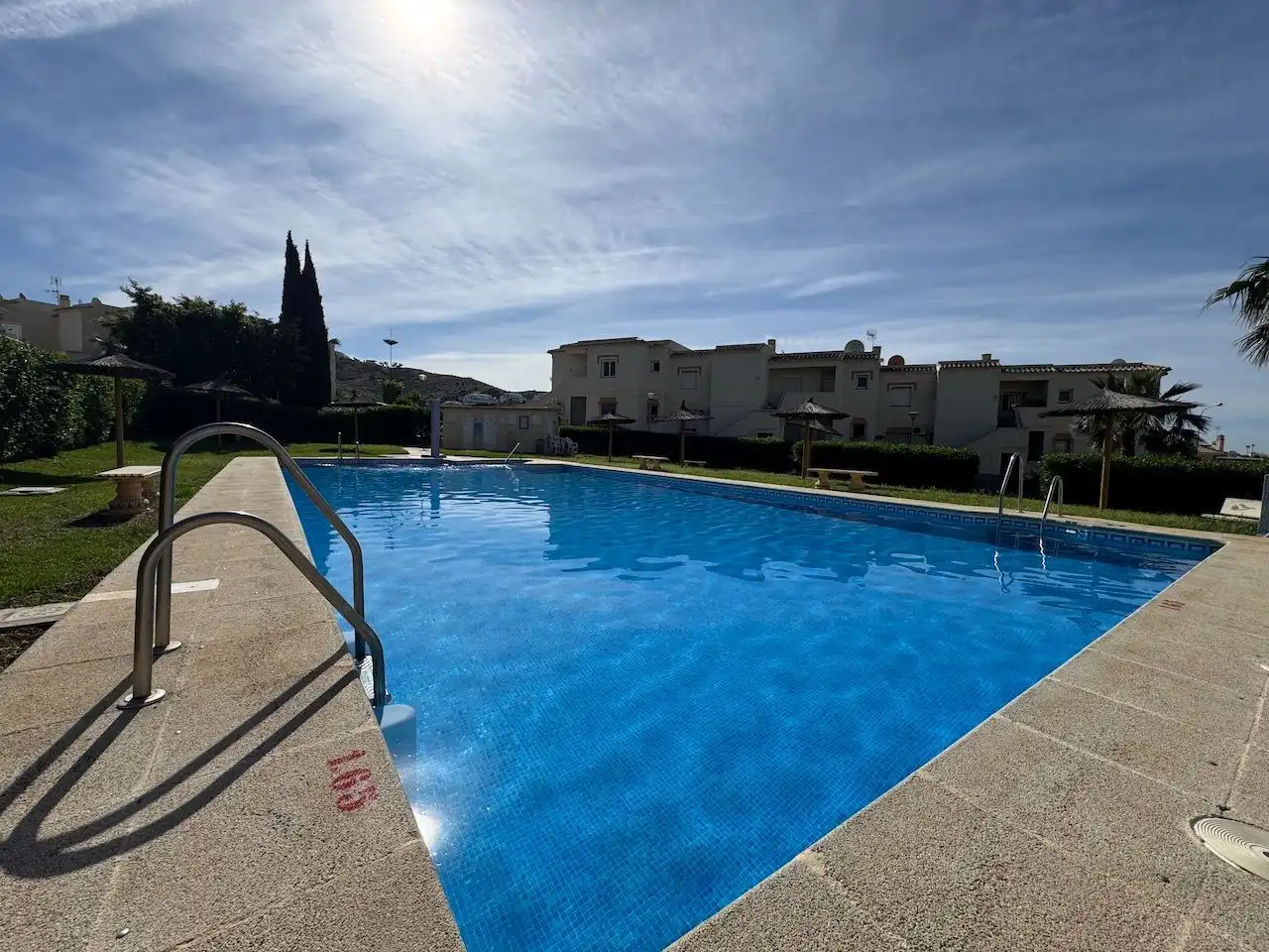 Pis amb piscina en venda a Torrox Park, imagen 3